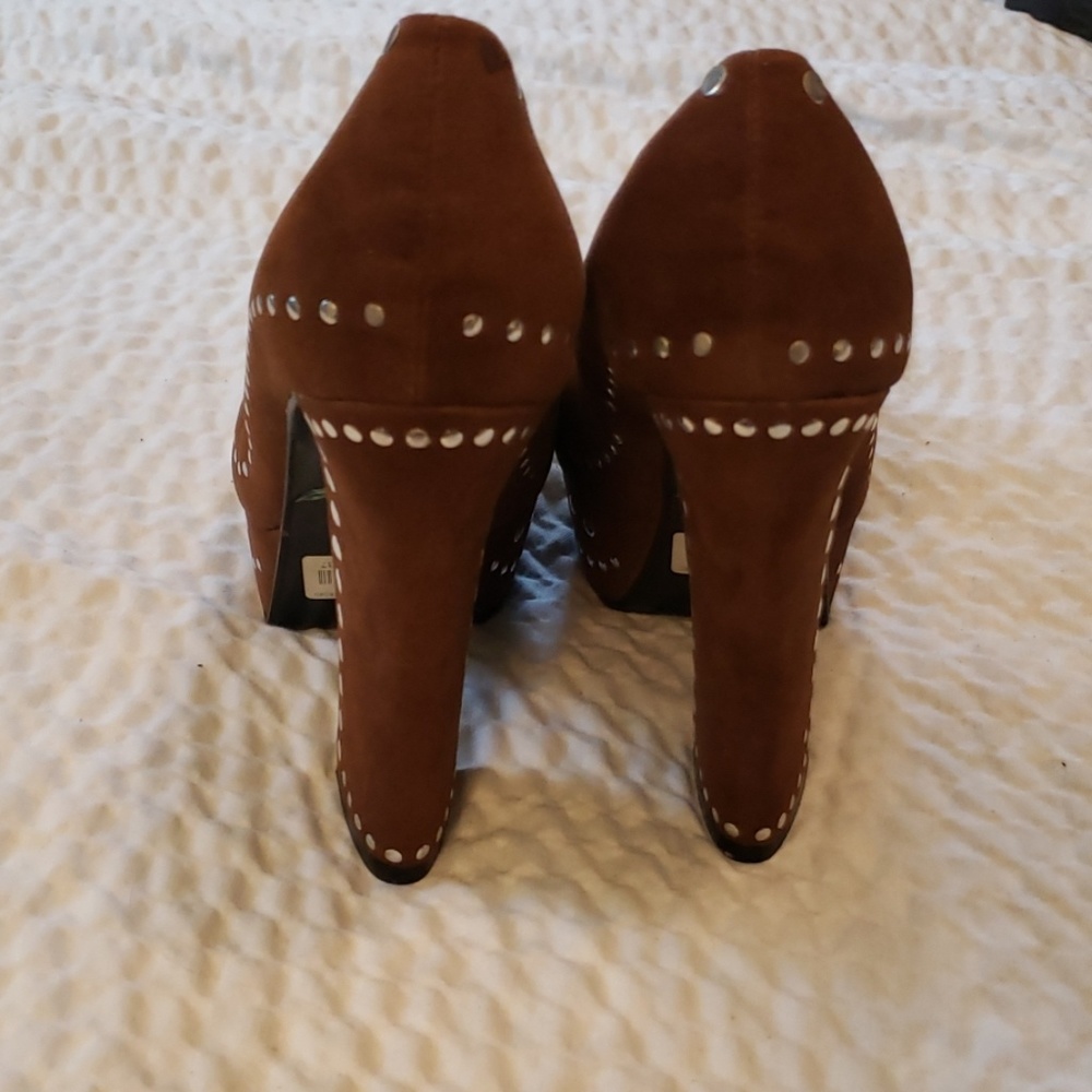 Nwt nicole Lee 10 platform heel brown studded - Picture 5 of 8